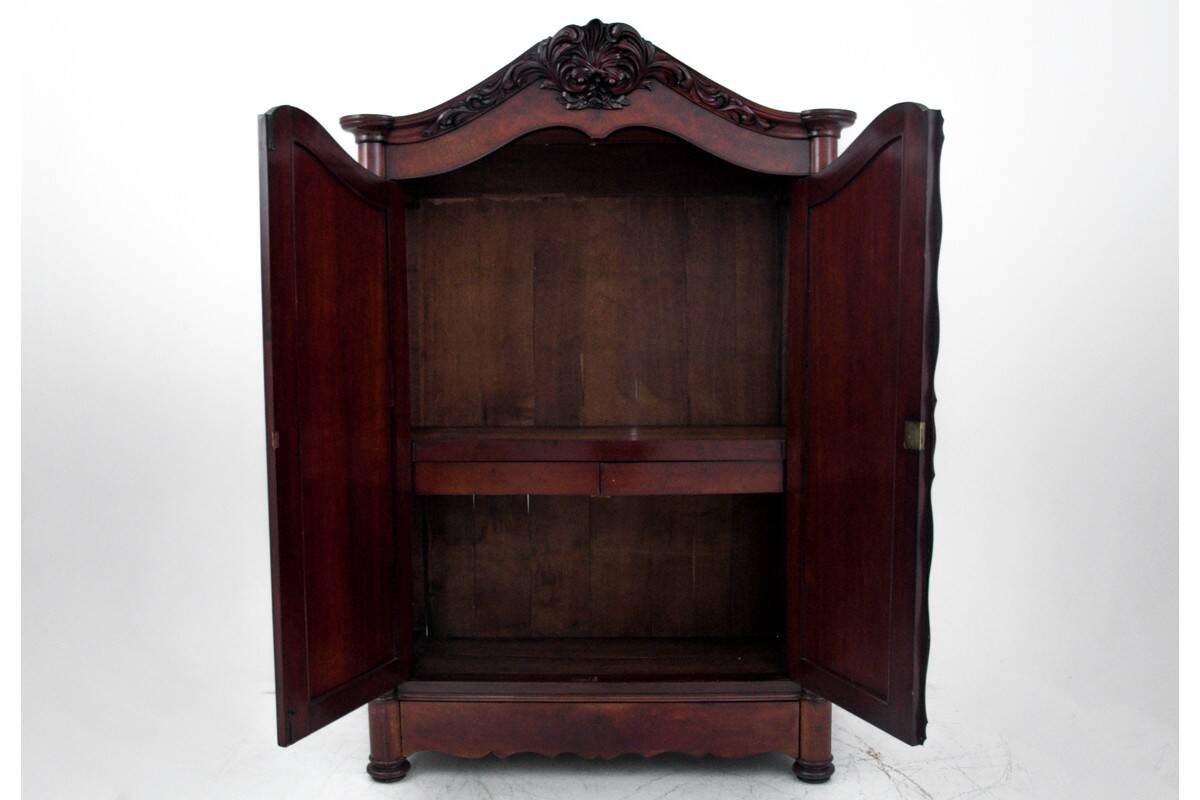 Antique wardrobe, Western Europe, turn of the 19th and 20th centuries.