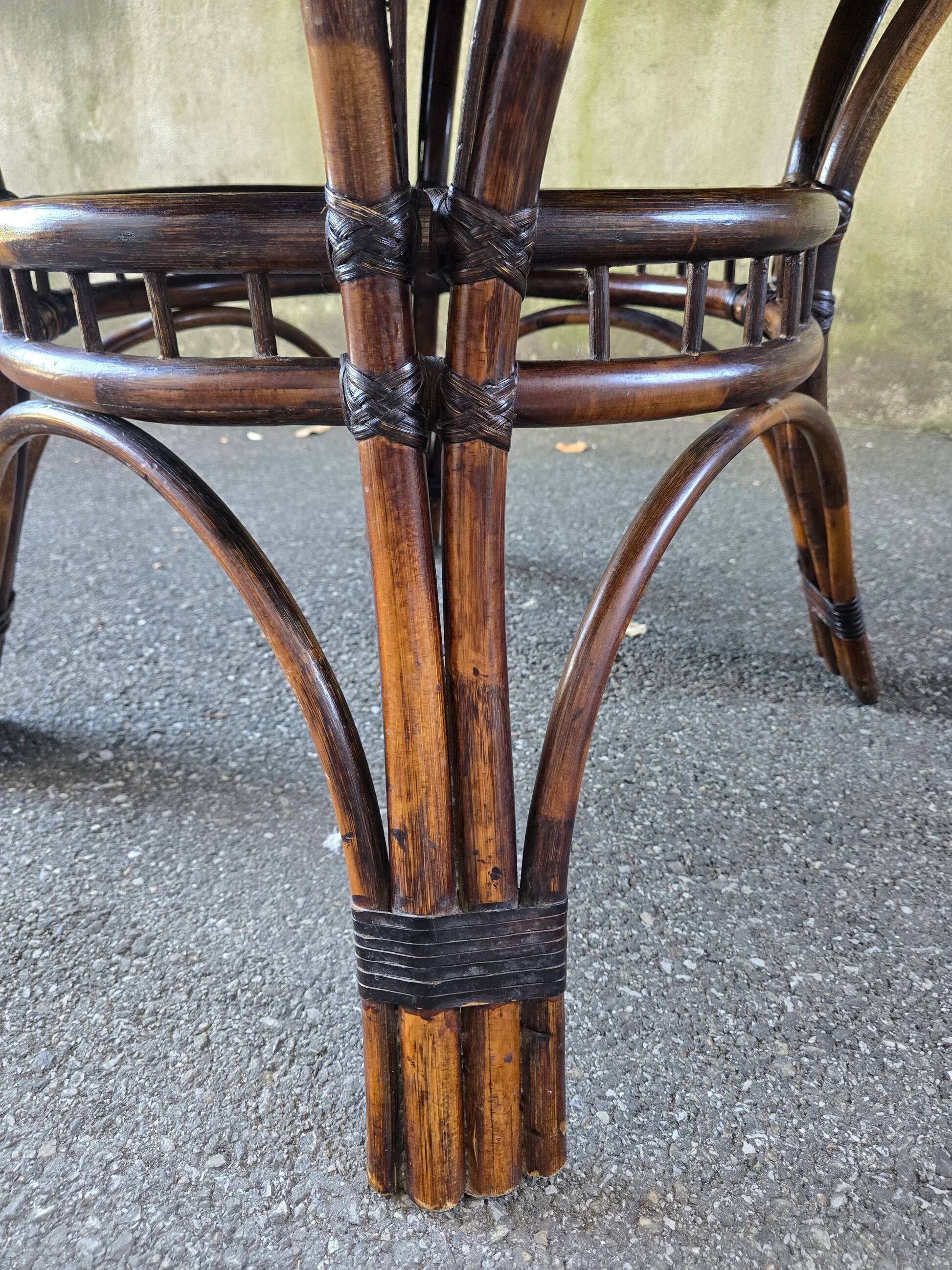 Vintage dining table Maison Maugrion