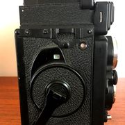 Appareil photo Yashica 6X6 argentique