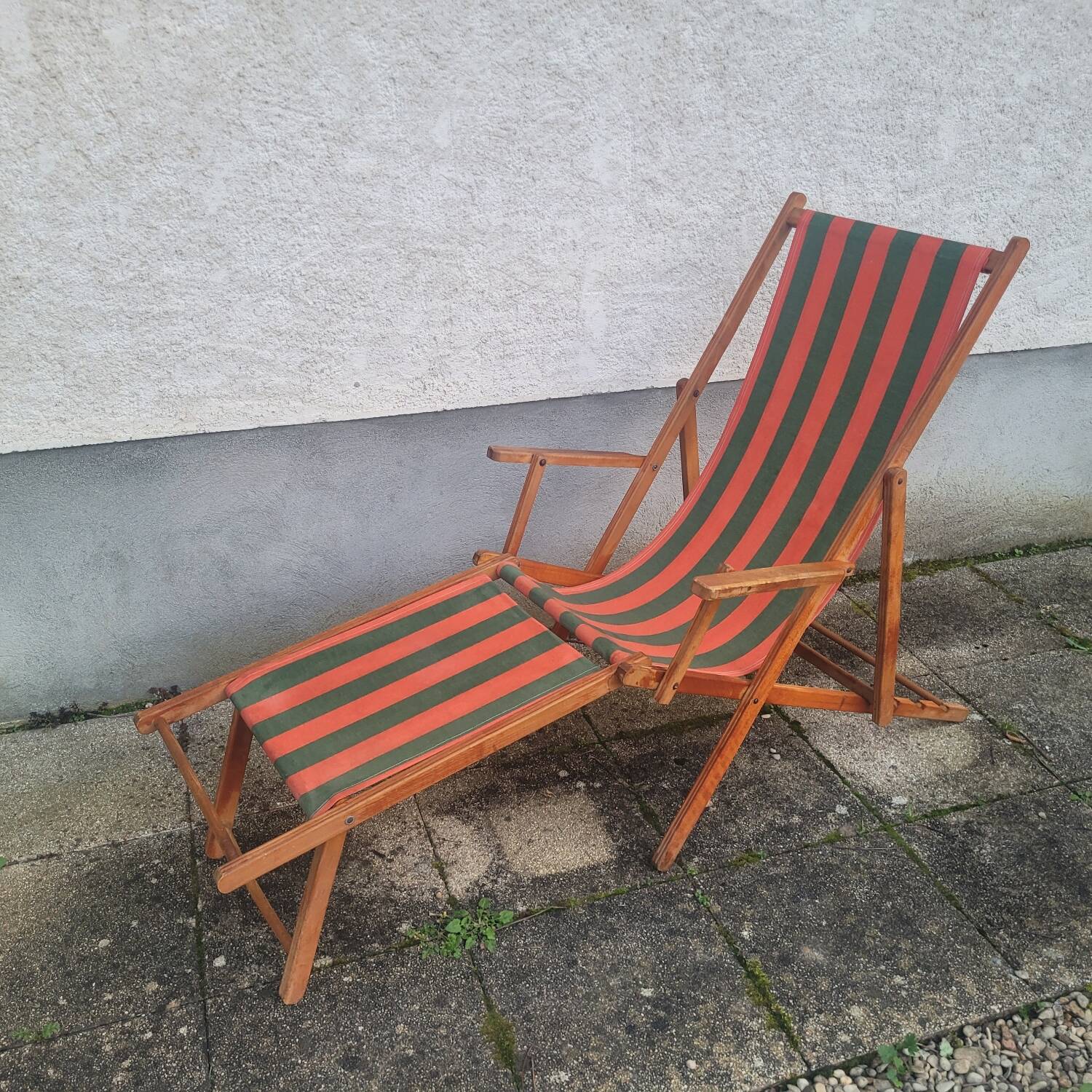Vintage Deck Chair with Footrest – Transatlantic Stripes