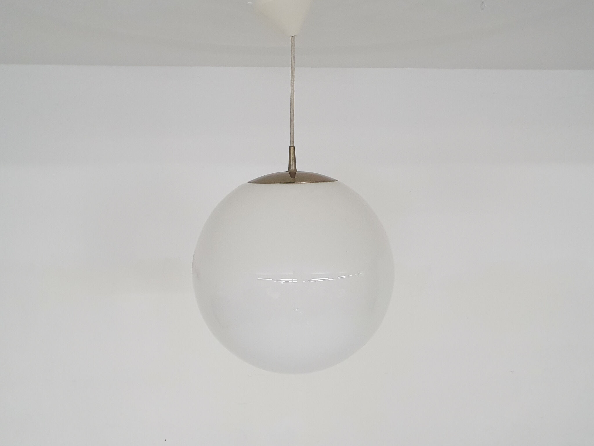 Peill and Putzler glass globe, pendant light, Germany 1970's