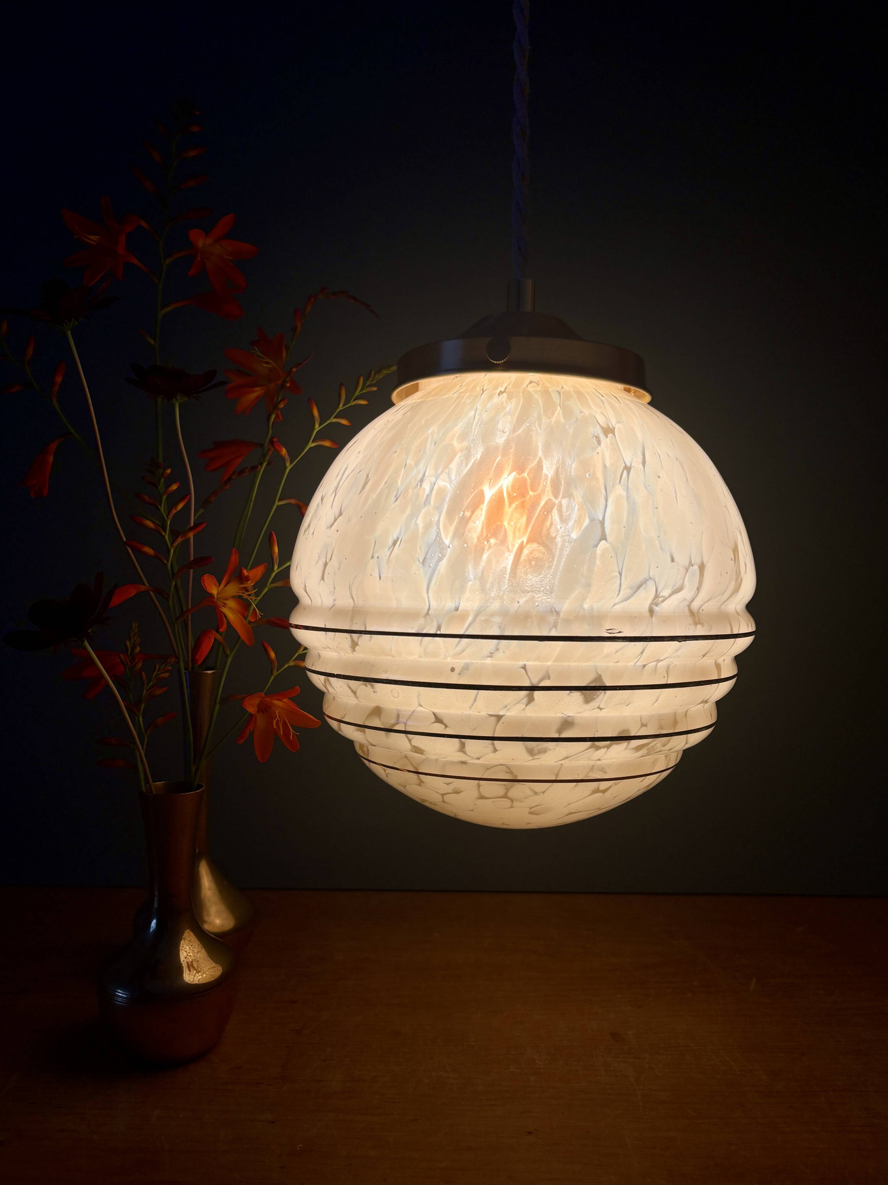 Vintage art deco globe pendant light in yellow and gold Clichy glass