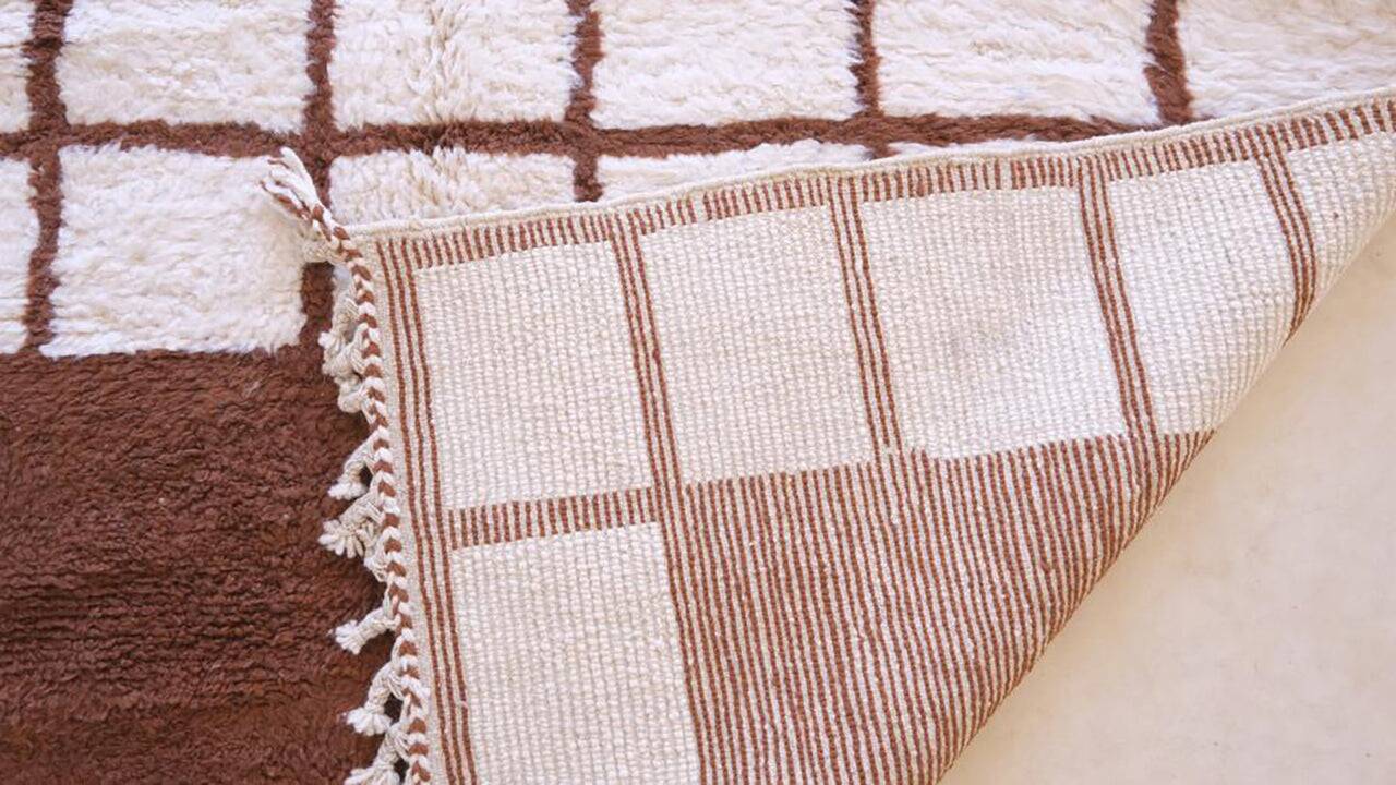 Tapis beni ouarin fait main traditionnelle taille 150 x 250 cm