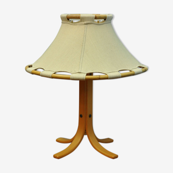 Lamp in wood with Lampshade