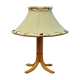Lampe en bois avec abat-jour