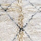Beni Ouarain Moroccan Berber rug with black diamonds New 210 x 140 cm