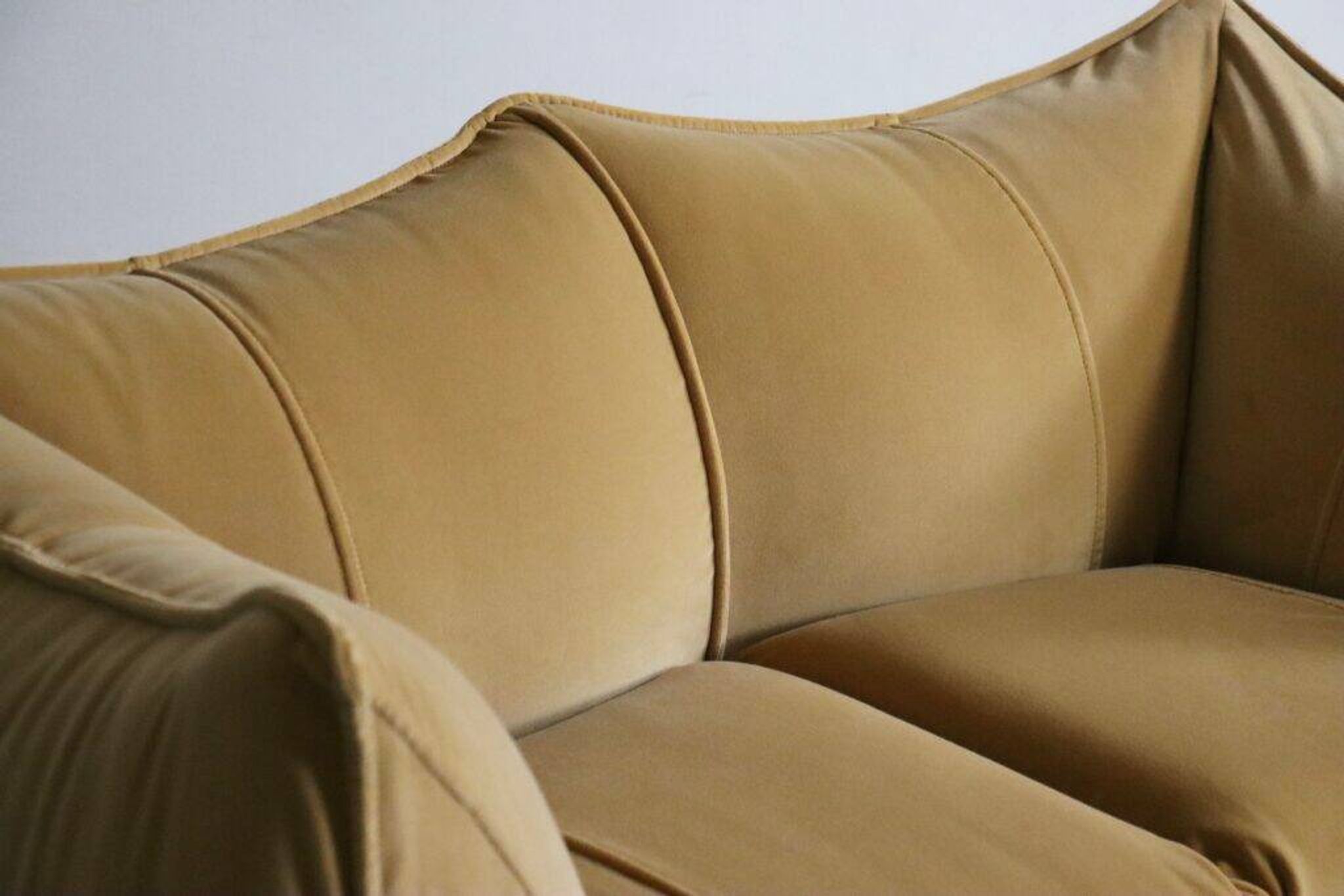 Le Bambole sofa in velvet by Mario Bellini for B&B Italia, 1970s