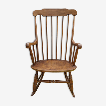Rocking-chair stol kamnmnik