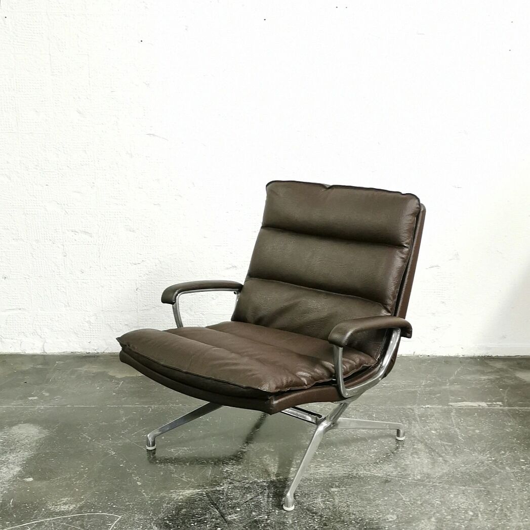 Fauteuil lounge de Paul Tuttle, Strassle International, 1960