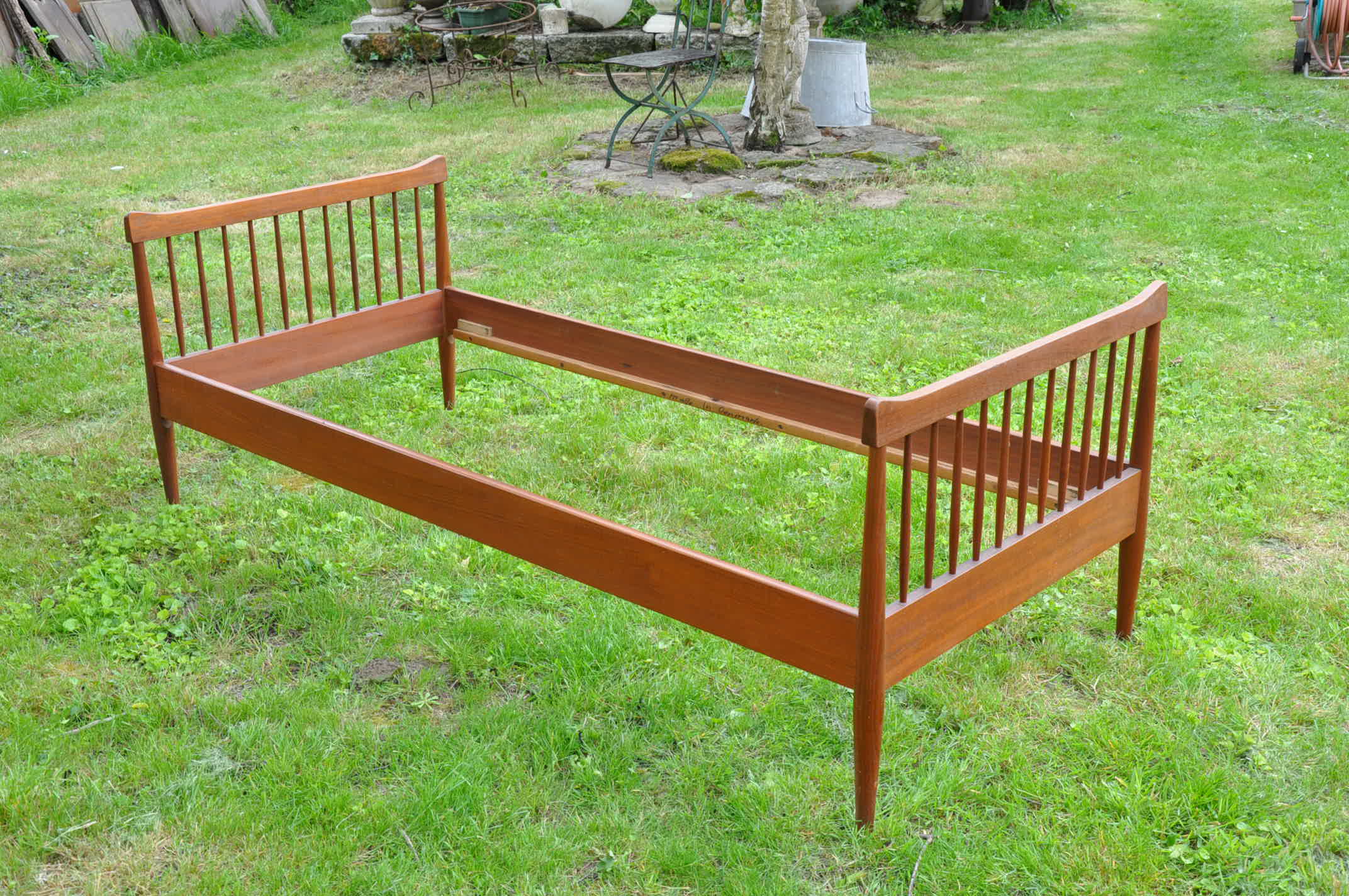 Pair of Scandinavian beds