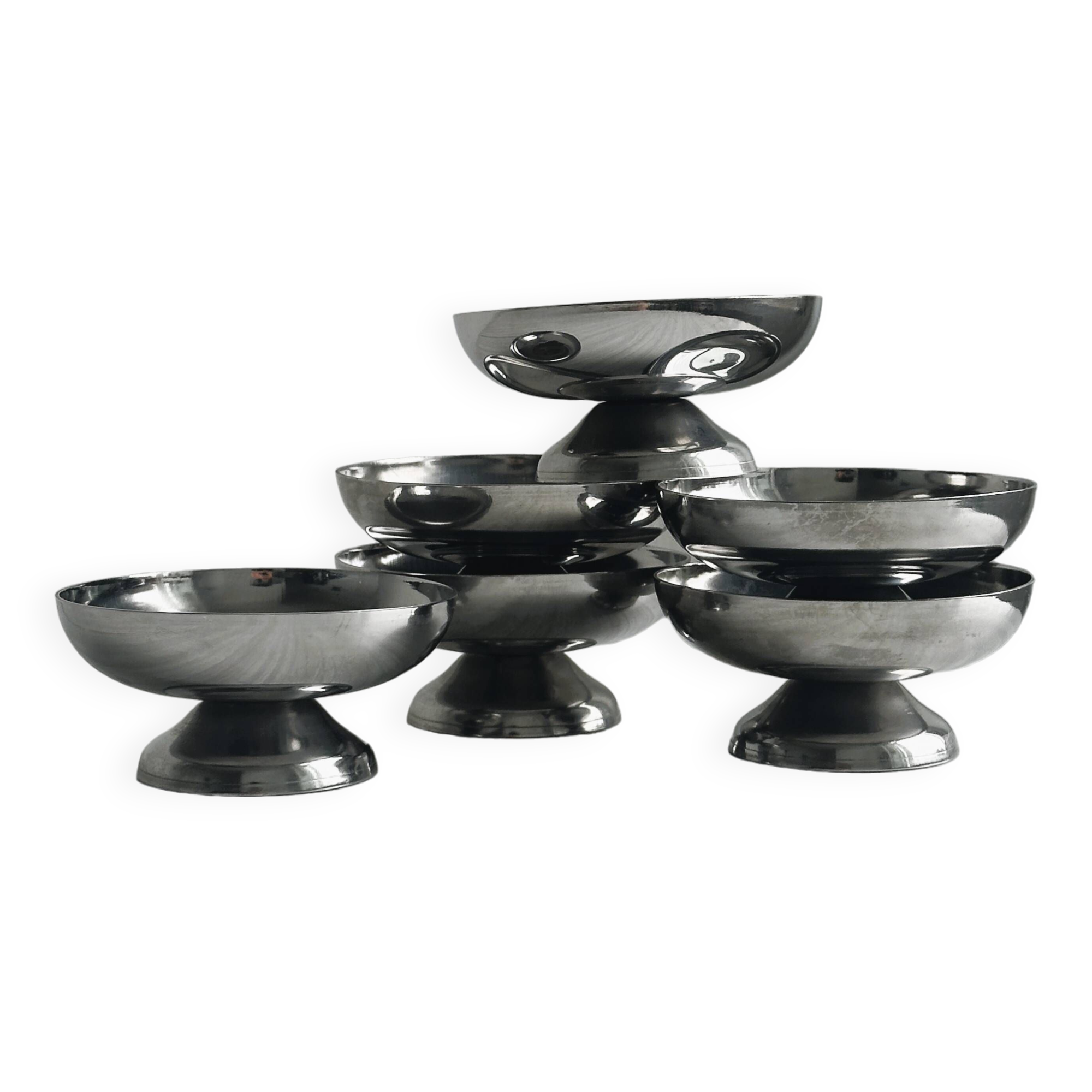6 stainless steel dessert cups.