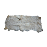 Skin of goat tannee white and beige 137x69cms