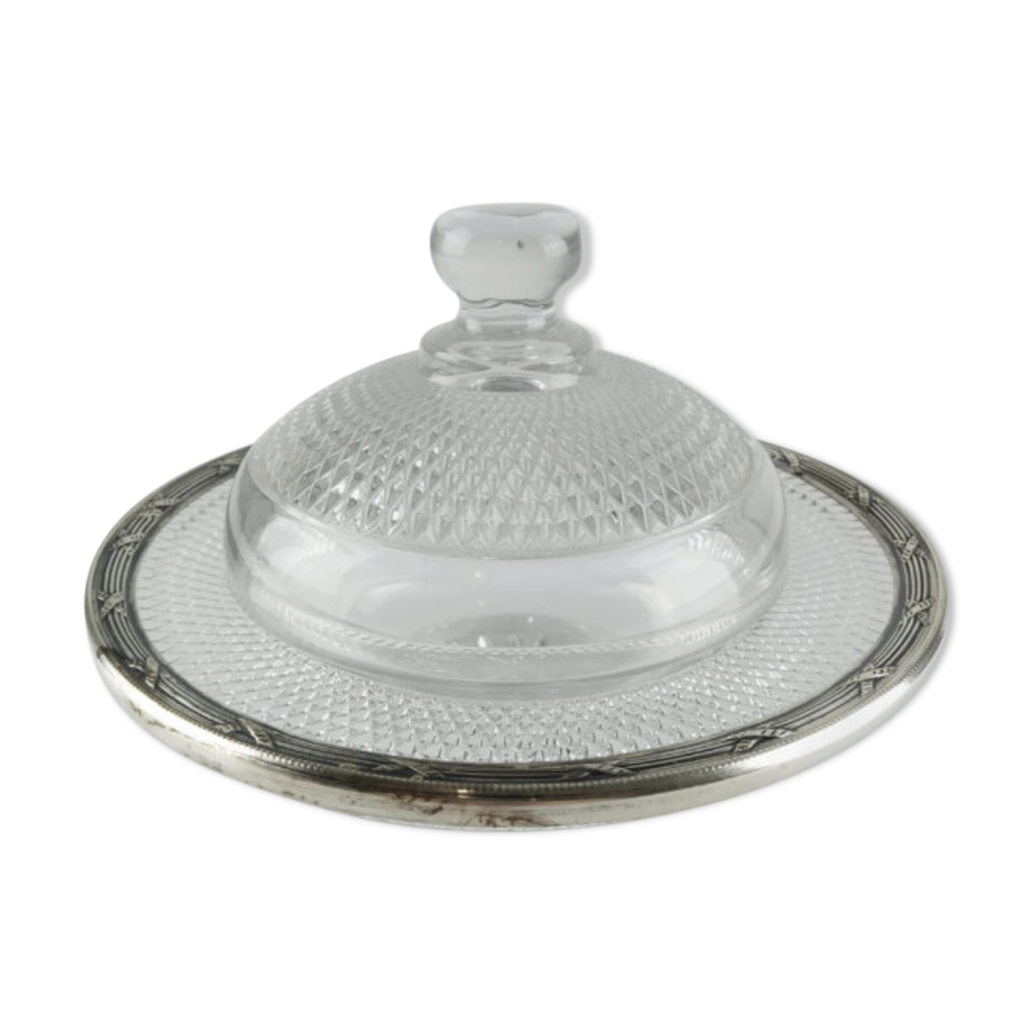 Round covered buttermaker in crystal and silver