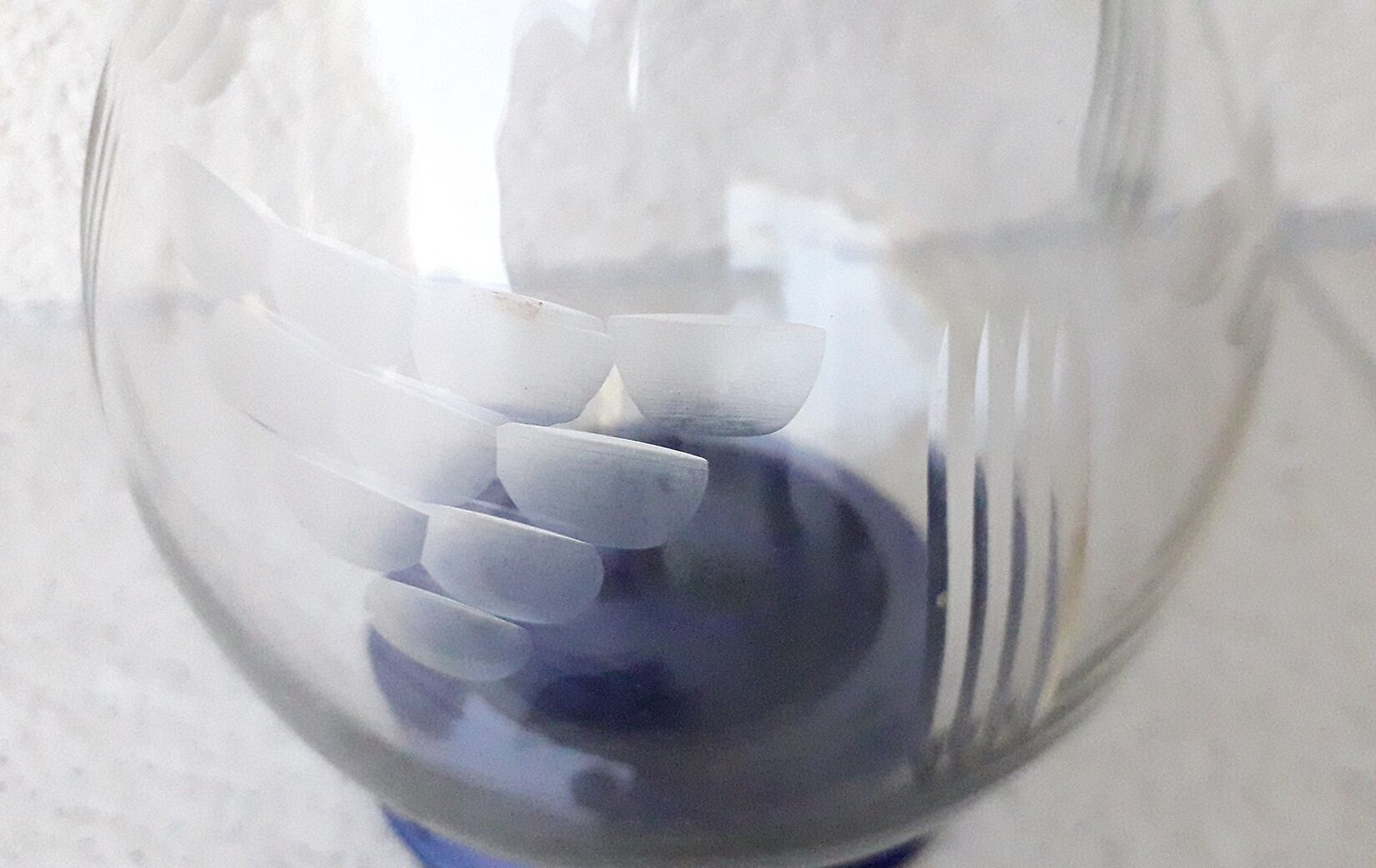 Glass decanter