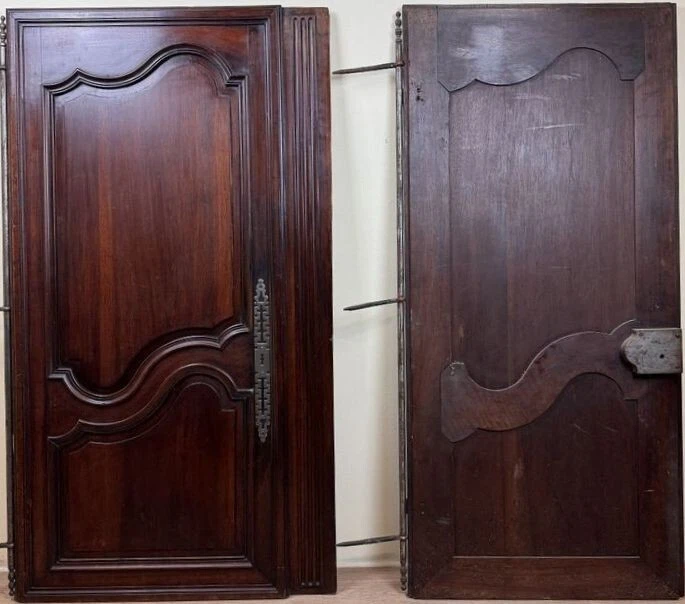 Paire de portes époque Louis XV en chêne vers 1750