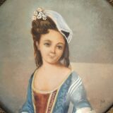 Table: miniature - portrait of a girl