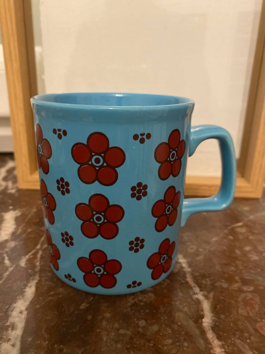 Lot de mugs staffordshire
