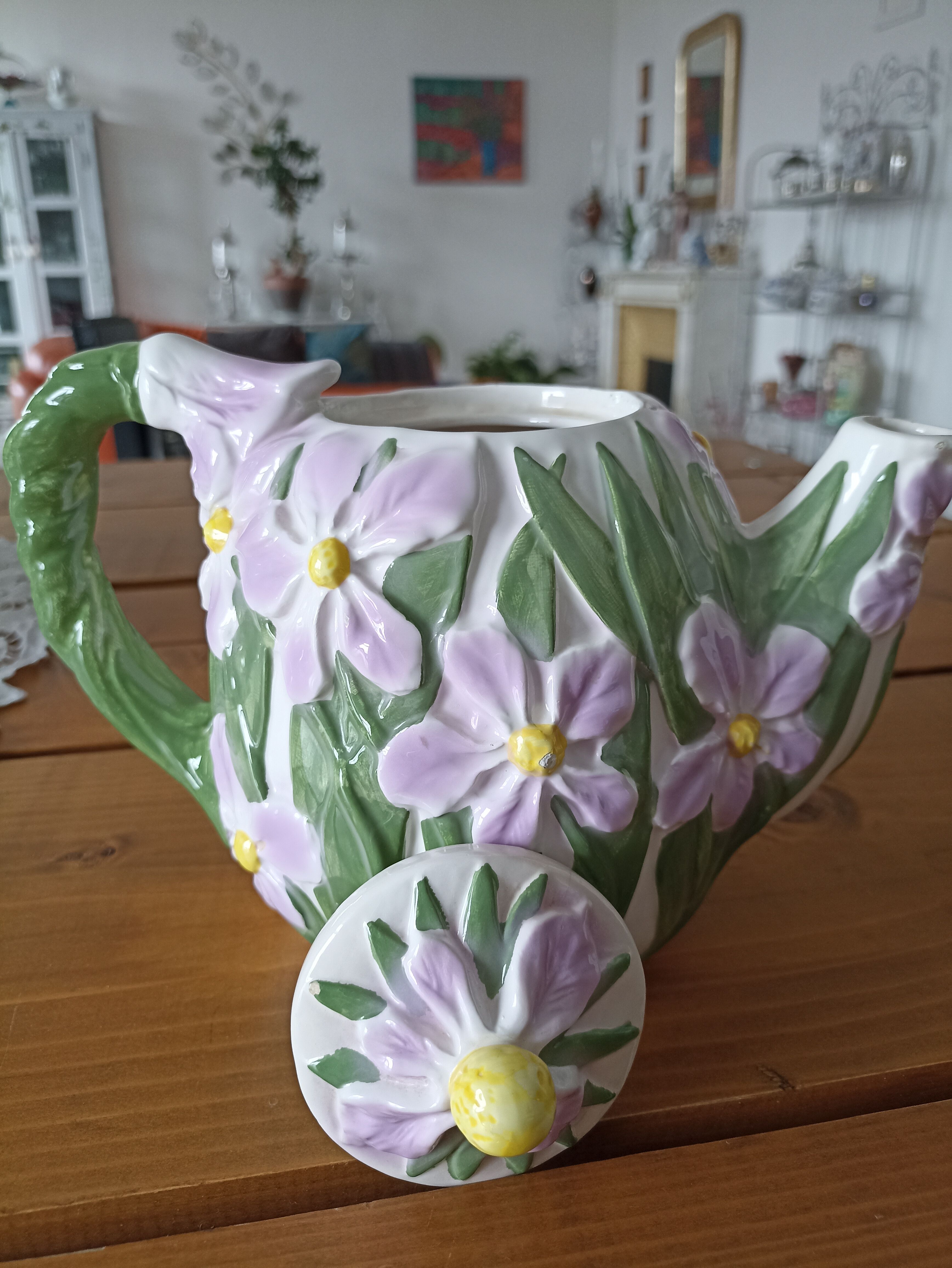 Slurry tea decoration floral violets