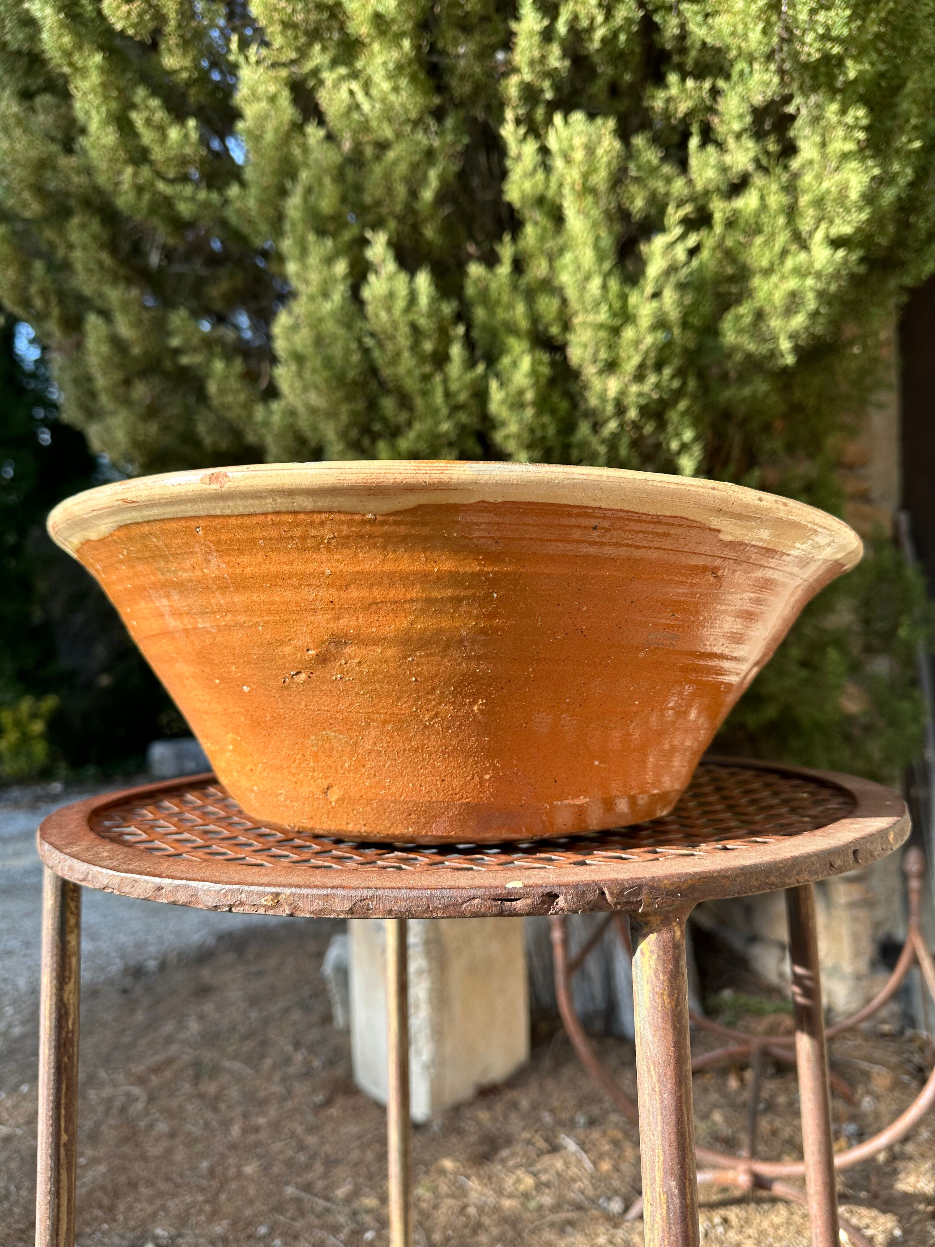 Ancient 19th-century terracotta plate