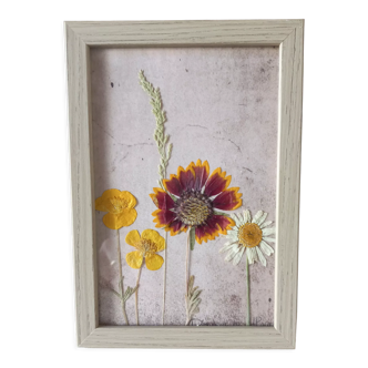 Botanical board dried flowers