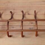 Five-padth coat holder