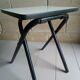 Tabouret en formica pliant années 50