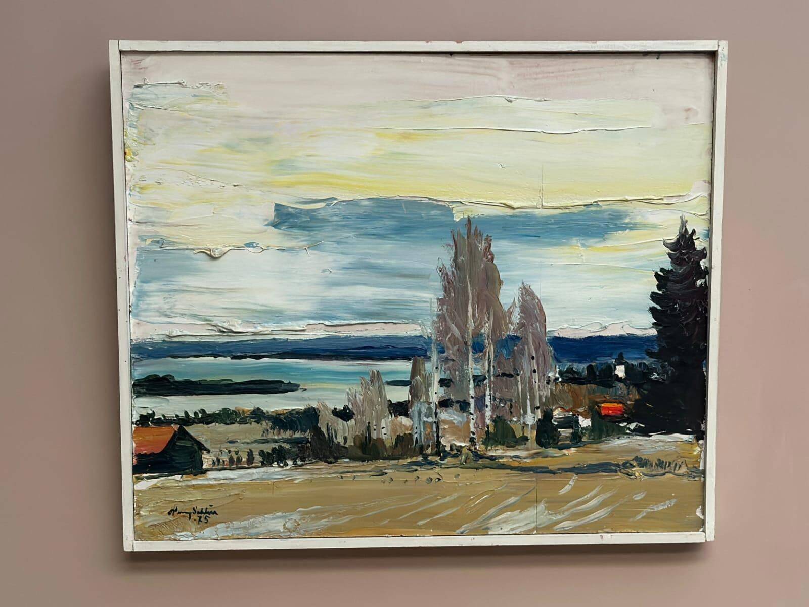 Huile sur panneau d'origine suédoise – « Maisons au bord de l'eau » par Harry Sahlin 1975 – Vintage et encadrée – 62 × 52 cm (24,4" × 20,5")