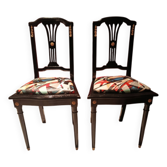 Pair of Hepplewhite neoclassical style chairs, relooked in black lacquer and faux leather.