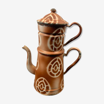 Cafetière émaillée