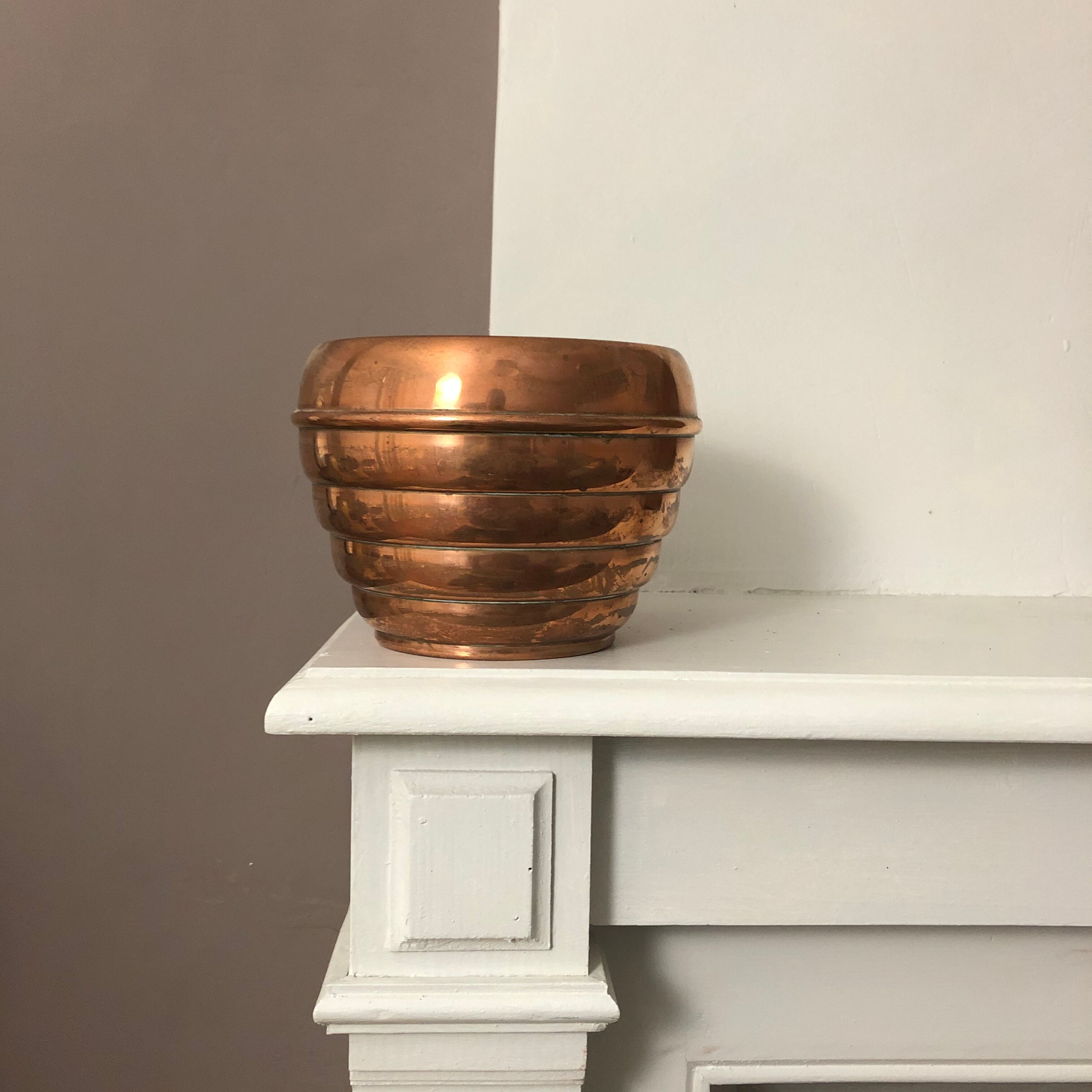 Cache pot en cuivre
