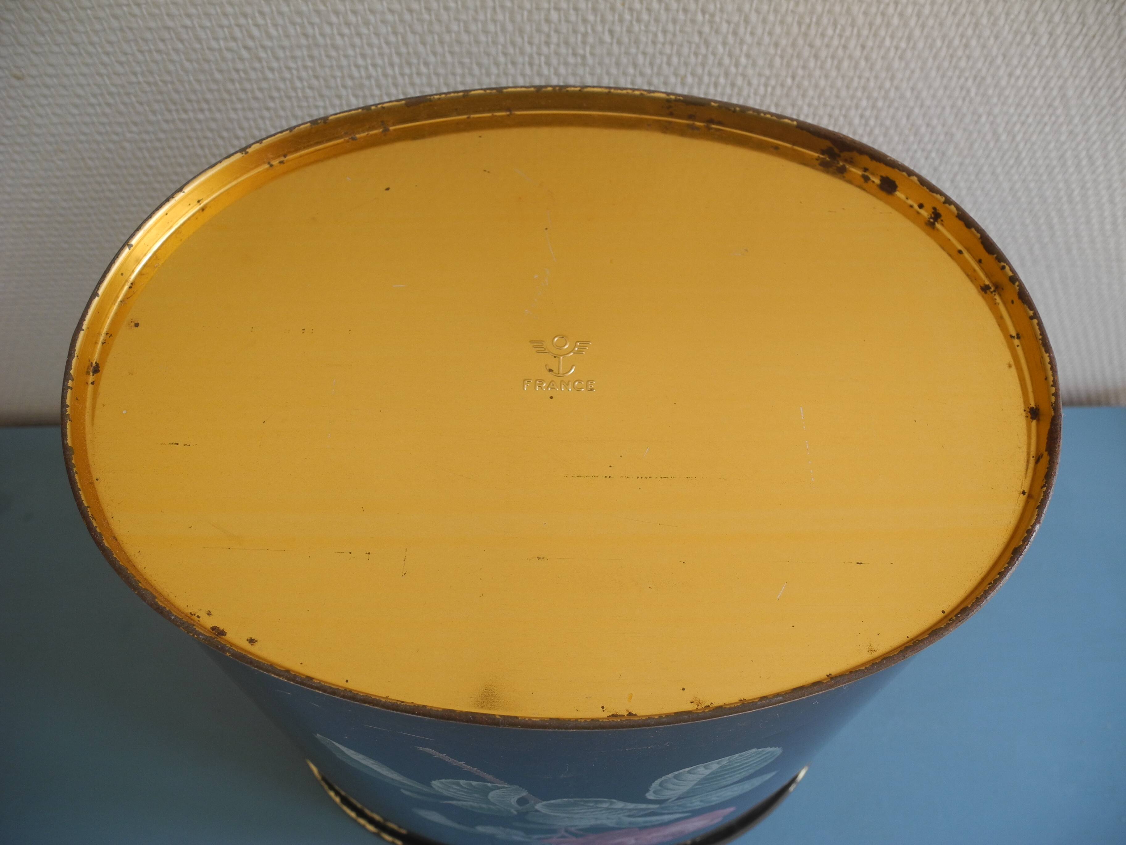 Massilly vintage office waste paper basket