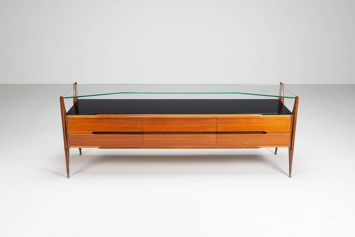 Buffet italien en noyer G. Cecchini e C. Cantu Italie 1950