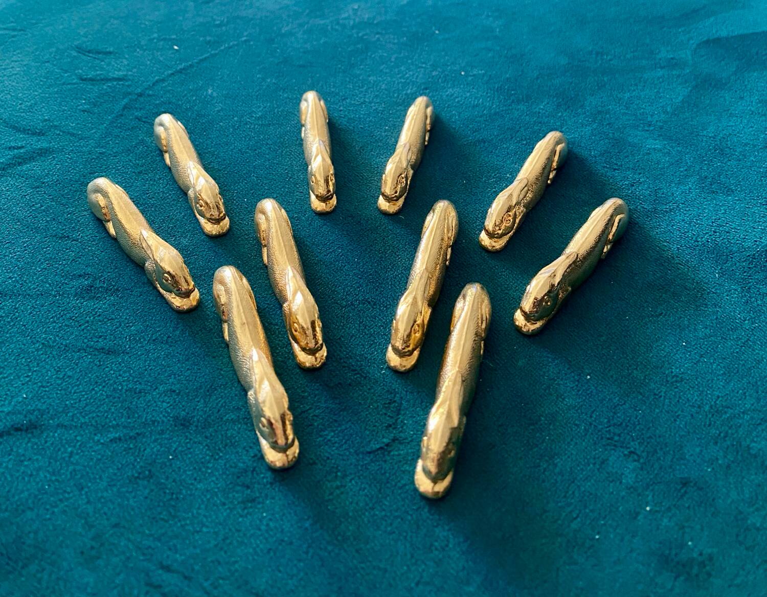 10 rabbit-shaped gold knife holders