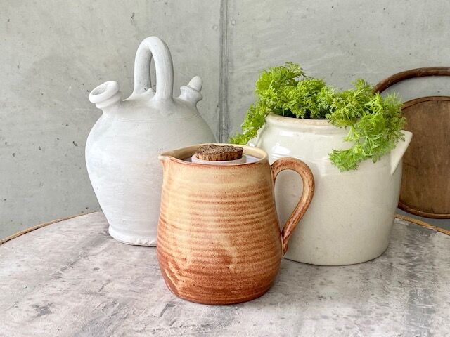 Sandstone pitcher with ice compartment