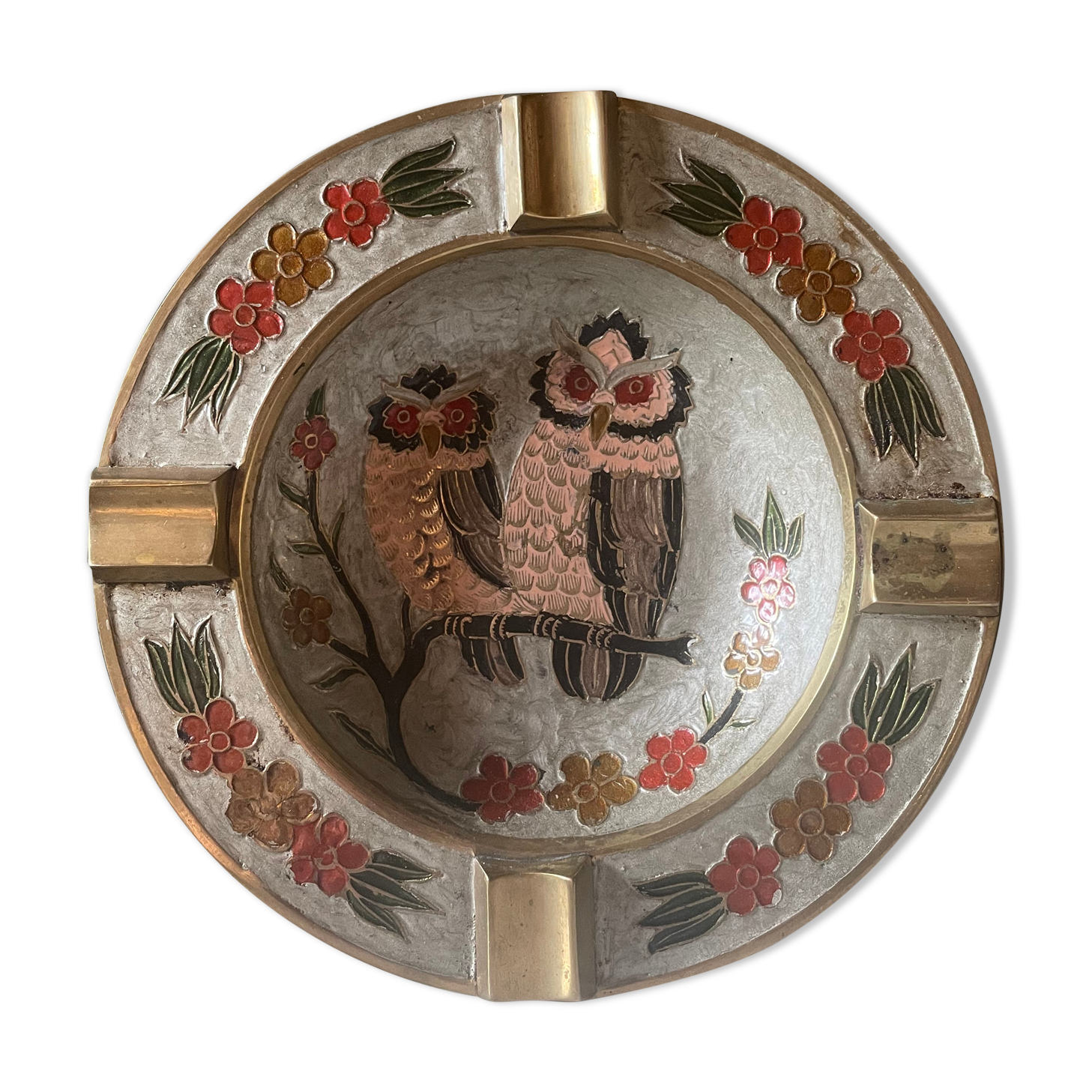 Empty brass pocket partitioned owls