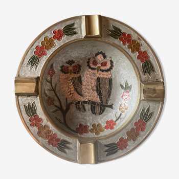 Empty brass pocket partitioned owls