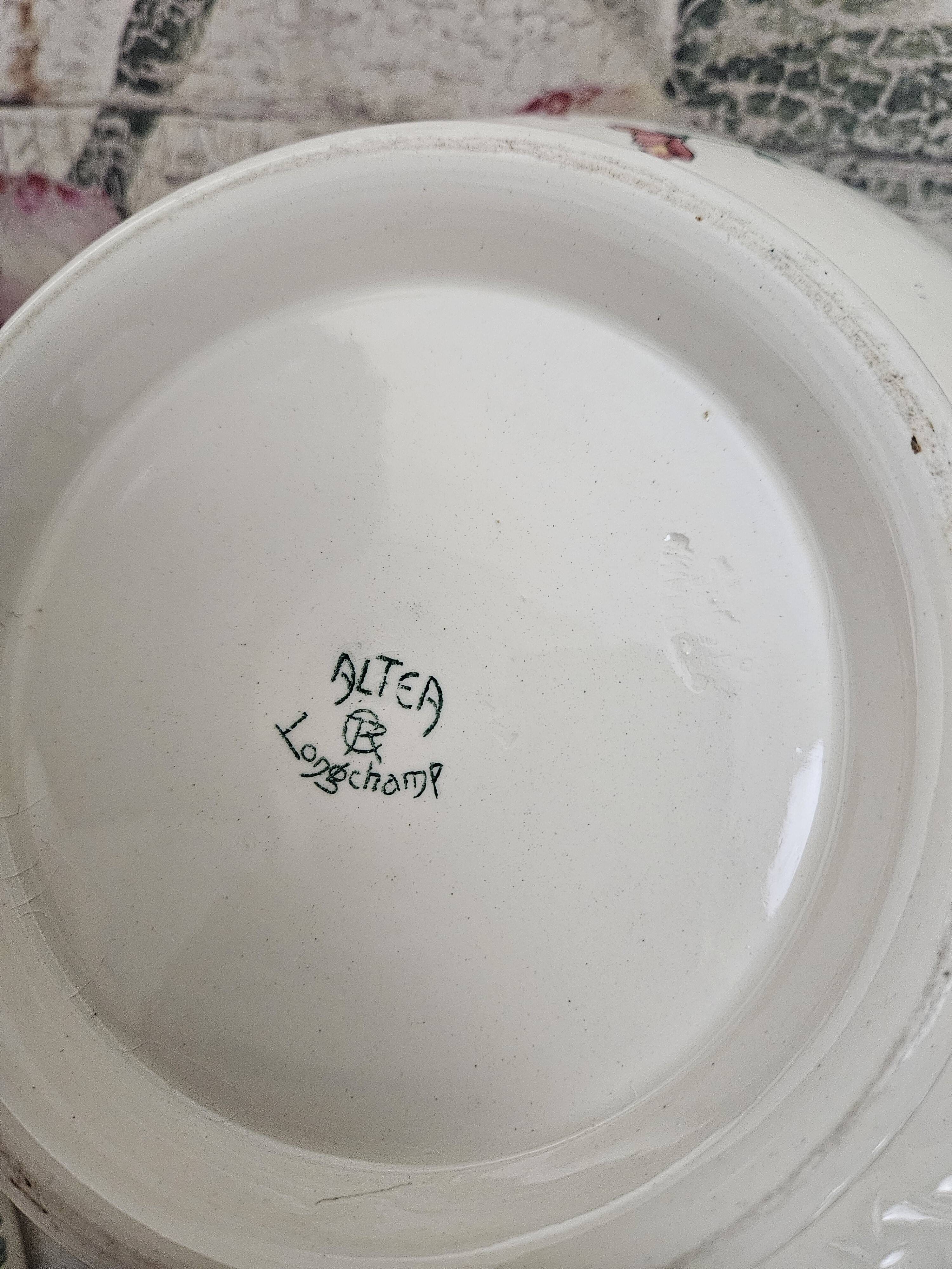 Soupière en faïence de Longchamp