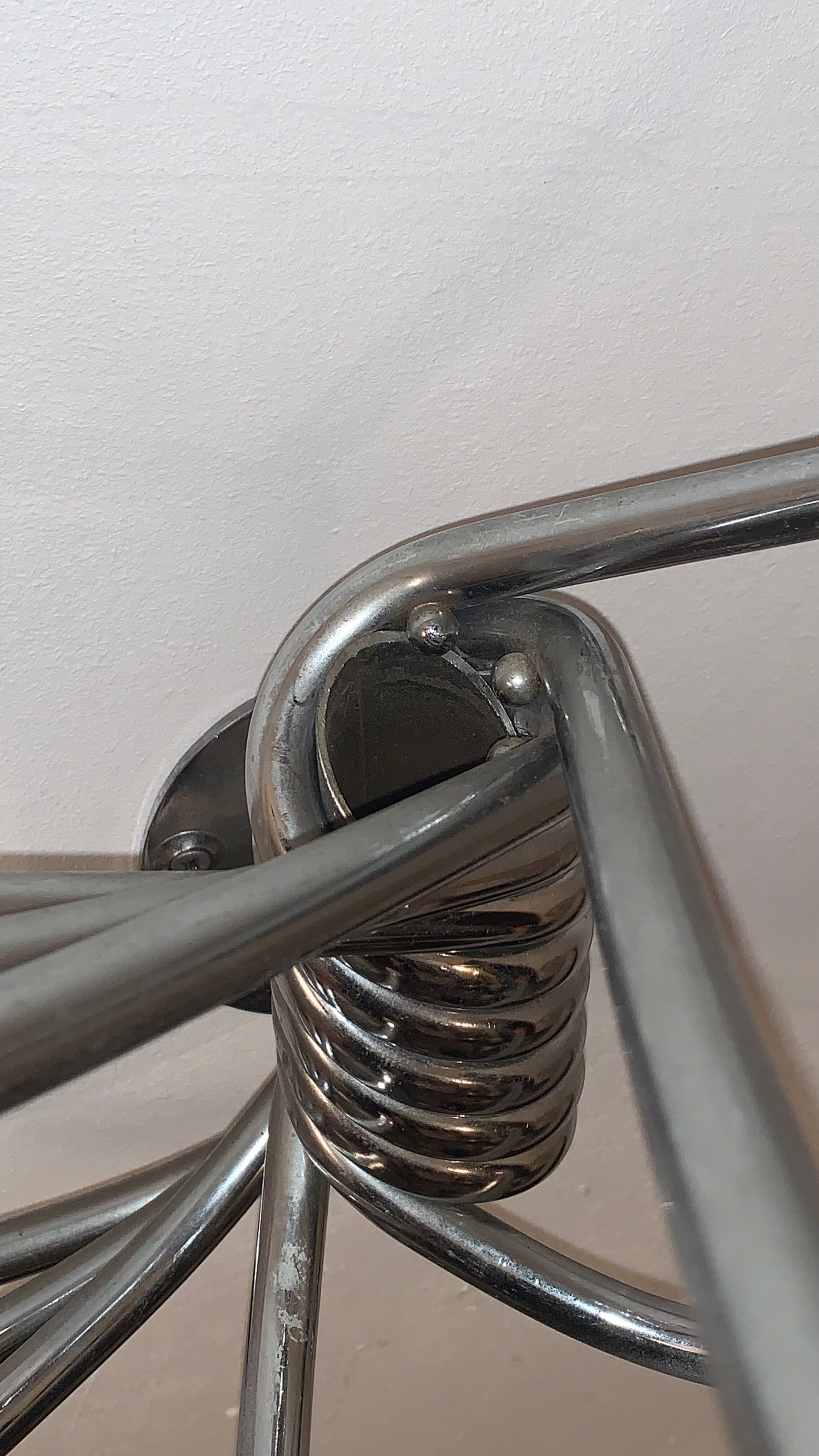 Vintage Wall mount ‘Octopus’ metal and wood swivel coat rack