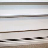 Sliding doors counter