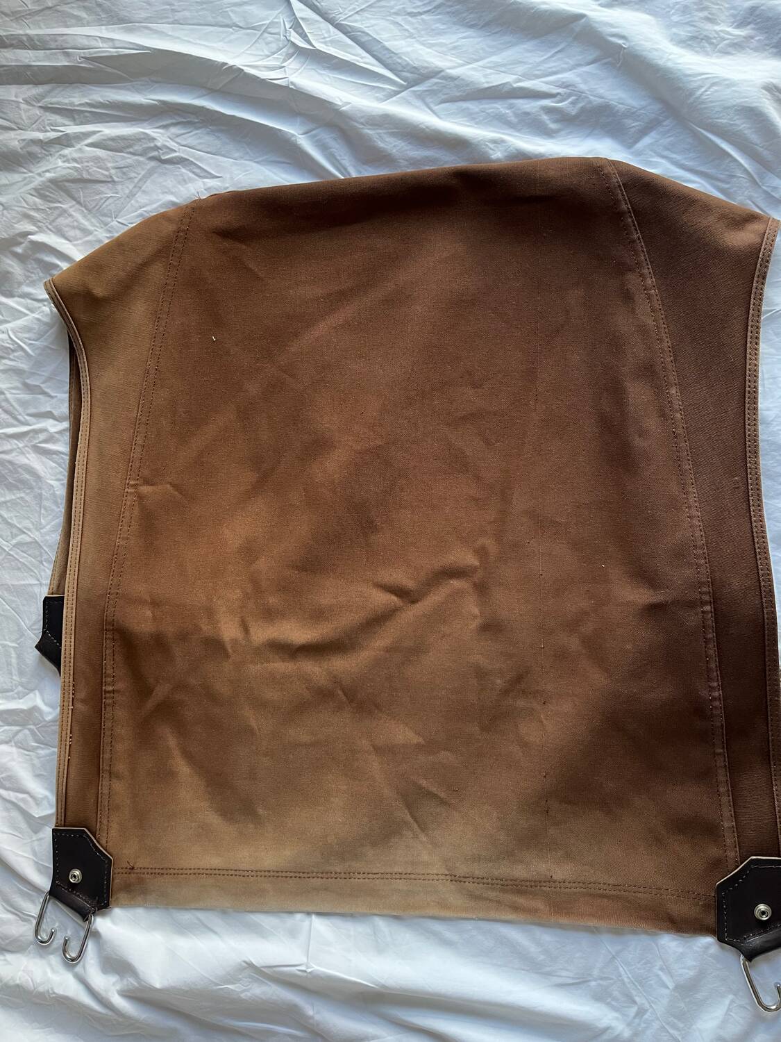 Ressell sigurd falcon armchair