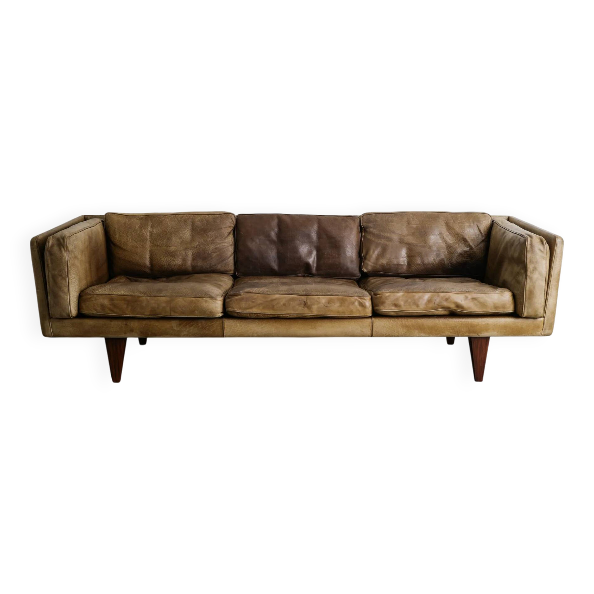 Danish Mid Century Three Seater Brown Sofa "V11" by Illum Wikkelsø, 1960s