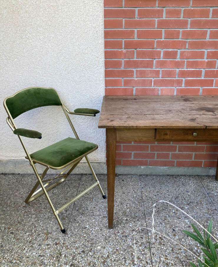 Set of 4 vintage folding armchairs in green velvet