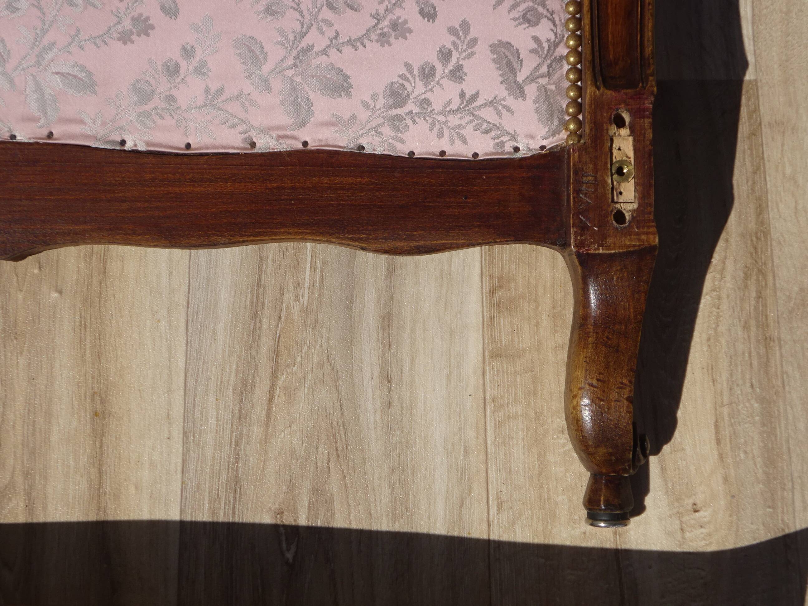 Antique sofa bed, in Louis XV style.