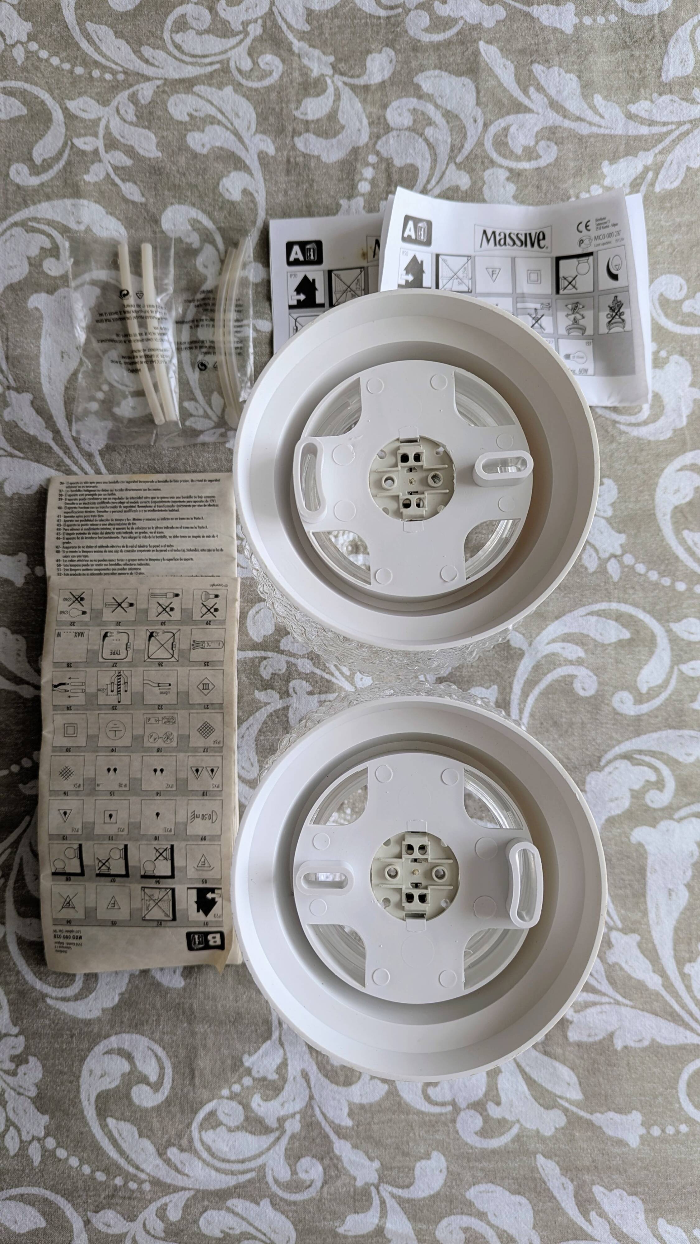 Set of 2 new ceiling lights Massive (L-0123)