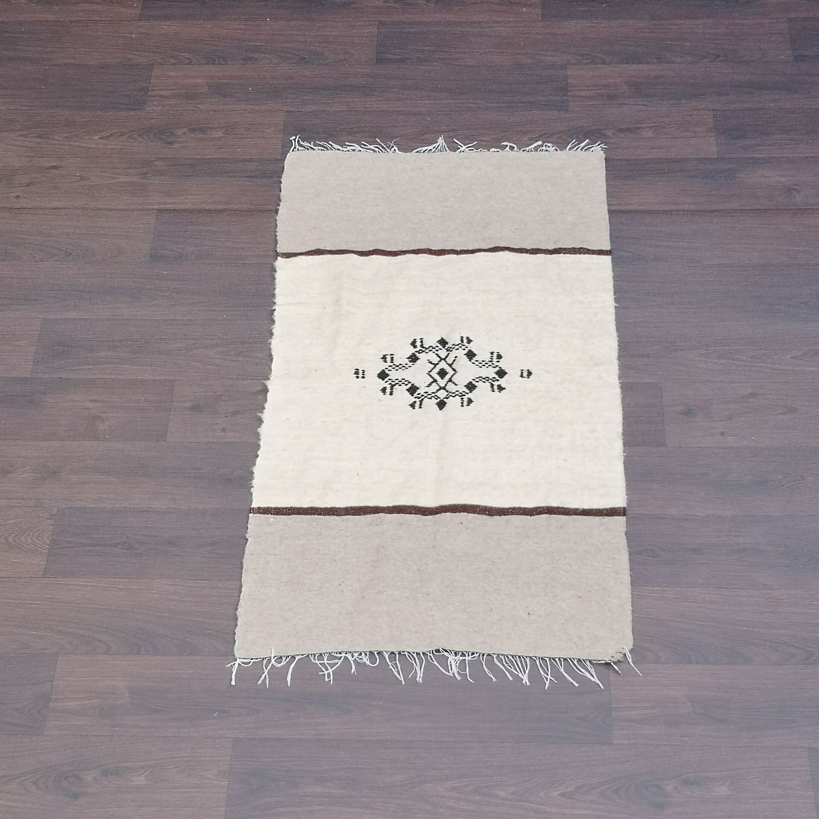 Small Moroccan Berber carpet handmade in 70x150 wool