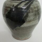 Ovoid vase in varnished sandstone