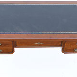 Bureau plat de style Louis XVI