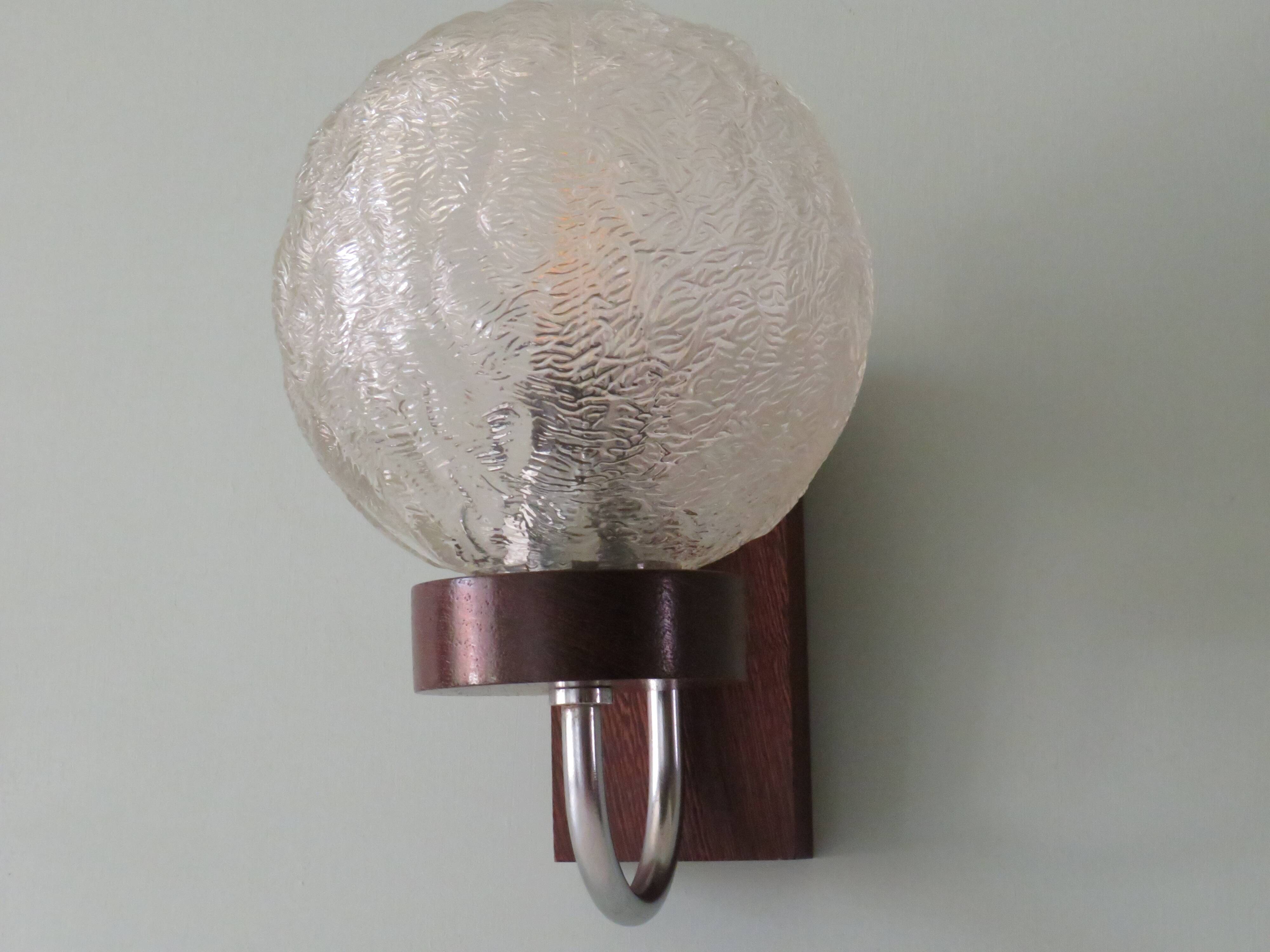Mid-century wall lamp, teak and glass, Belgium 1960-1970
