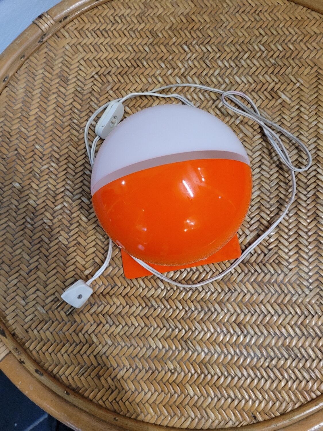 Table lamp by designer Harvey Guzzini Sirio From the 70s