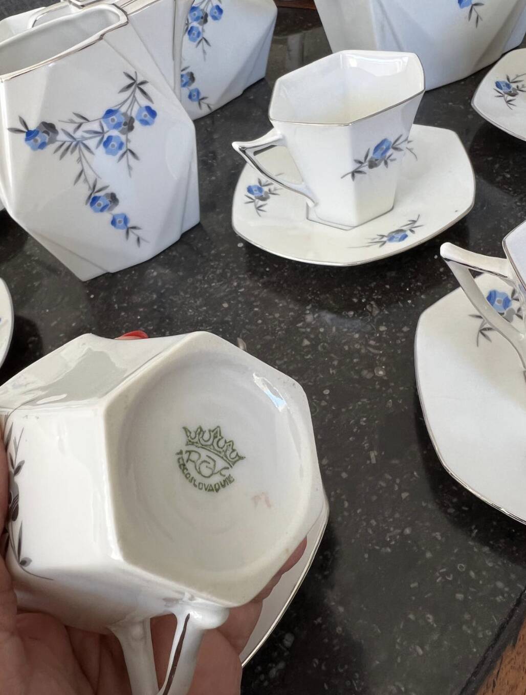 Art Deco coffee service – Czechoslovak porcelain – 1930s – 12 people